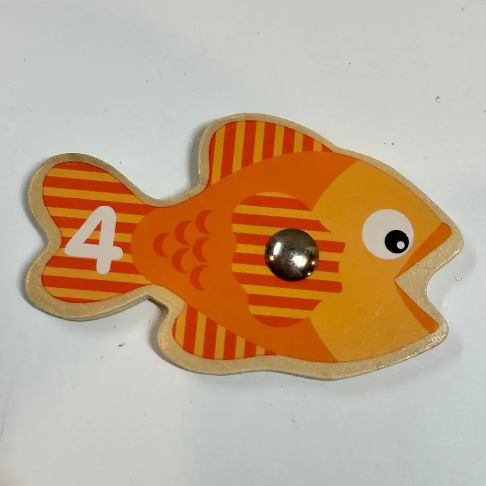Melissa & Doug Catch & Release Magnetic Counting Game Replacement Orange 4 Fish